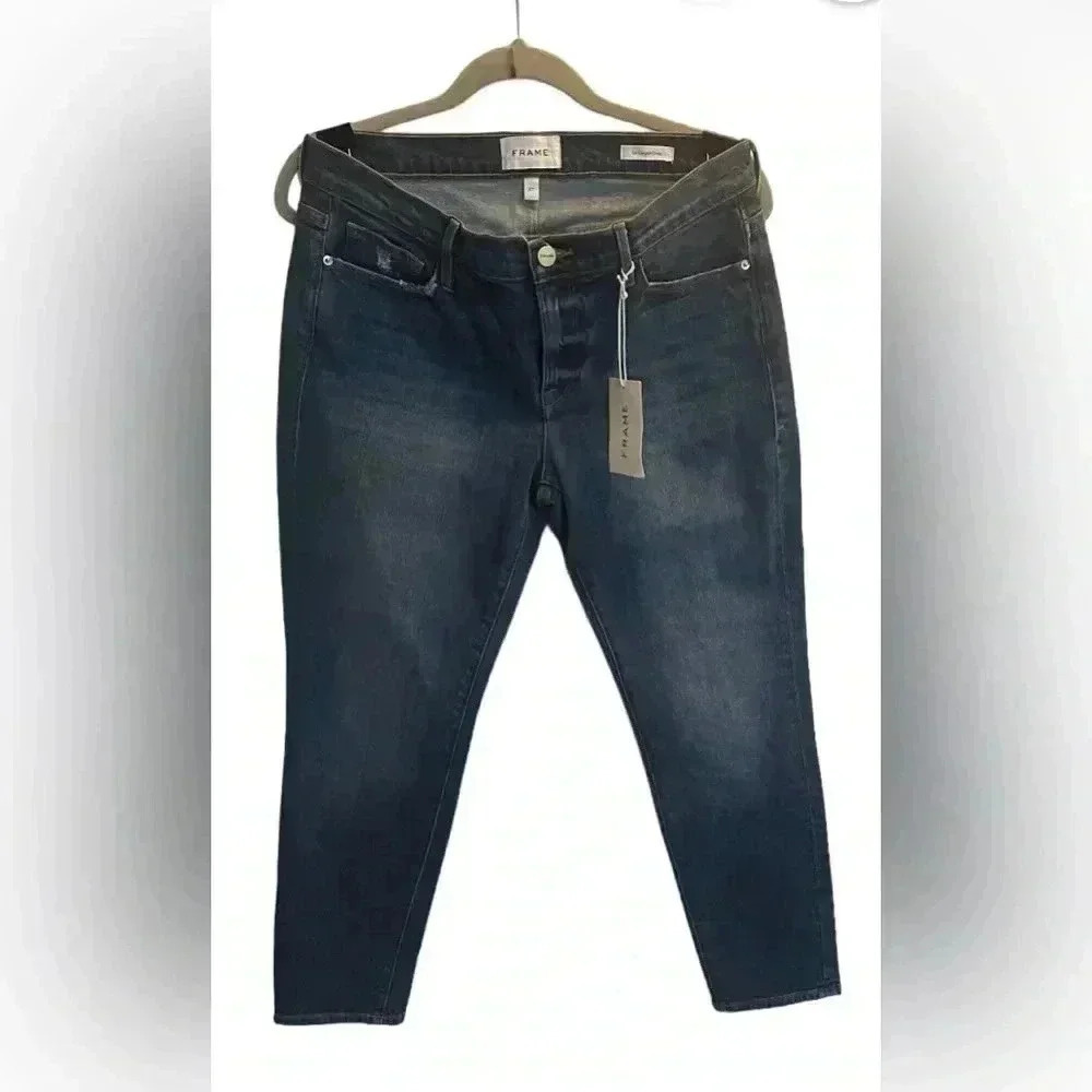 - Frame jeans Le Carçon Crop by Anthropologie - $220 - Picture 8 of 15